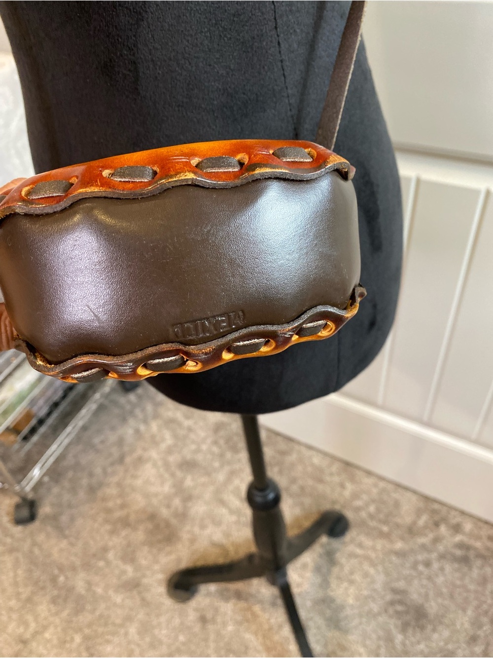 Vintage Mini Handtooled Floral Leather Crossbody Bag in Honey Brown - Picture 6 of 13